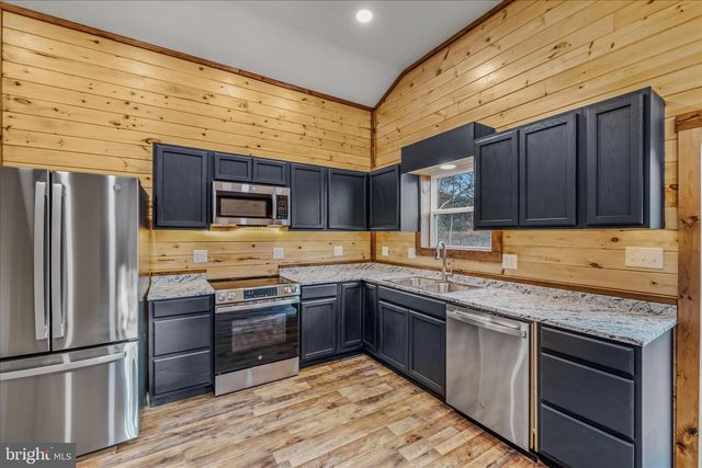 157 MAVERICK TRL, Hedgesville, WV 25427