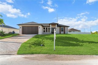 2300 NW 8th TER, Cape Coral, FL 33993