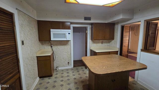 1637 N Garfield Avenue, Pasadena, CA 91104