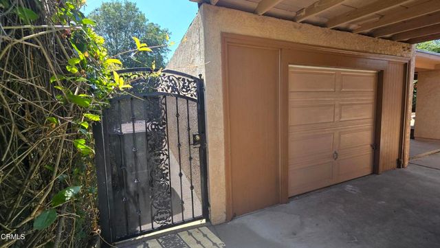 1637 N Garfield Avenue, Pasadena, CA 91104