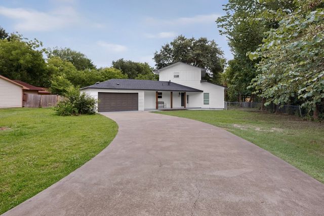 1417 Tulane Street, Greenville, TX 75401
