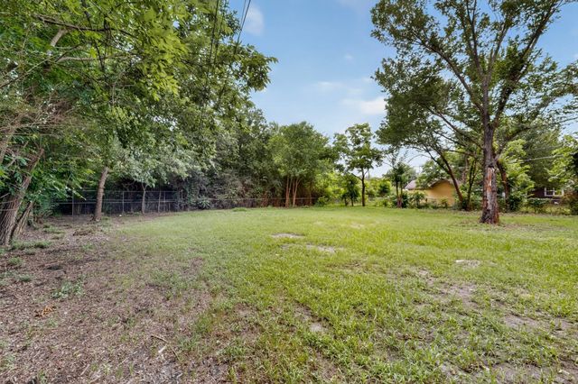 1417 Tulane Street, Greenville, TX 75401