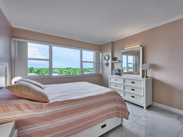 2611 N Riverside Drive 606, Pompano Beach, FL 33062