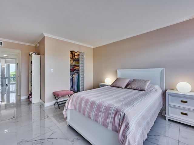 2611 N Riverside Drive 606, Pompano Beach, FL 33062