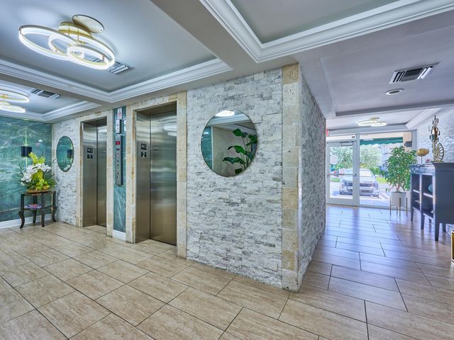 2611 N Riverside Drive 606, Pompano Beach, FL 33062