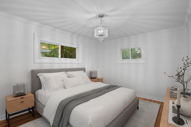 223 Kenloch Avenue, Libertyville, IL 60048