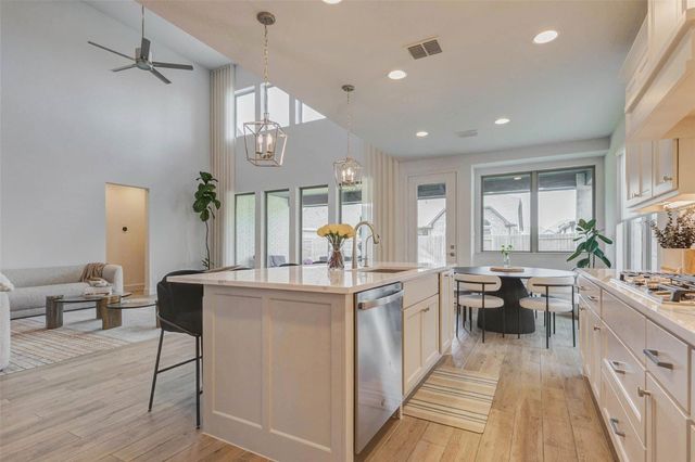 4322 Southpoint Way, Fulshear, TX 77441