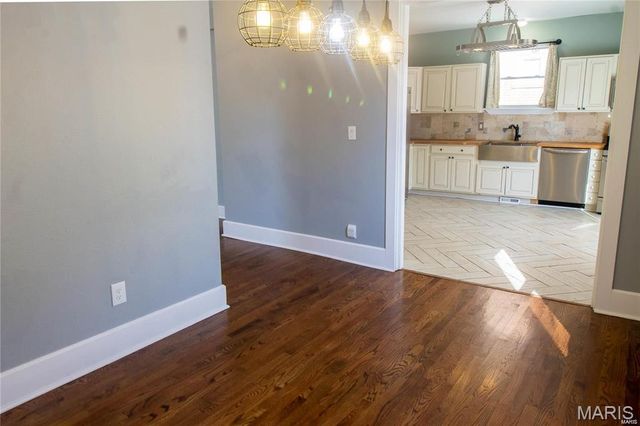 2940 Kincaid Avenue, St Louis, MO 63114