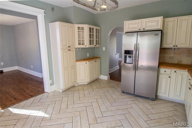 2940 Kincaid Avenue, St Louis, MO 63114