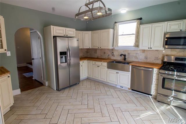 2940 Kincaid Avenue, St Louis, MO 63114