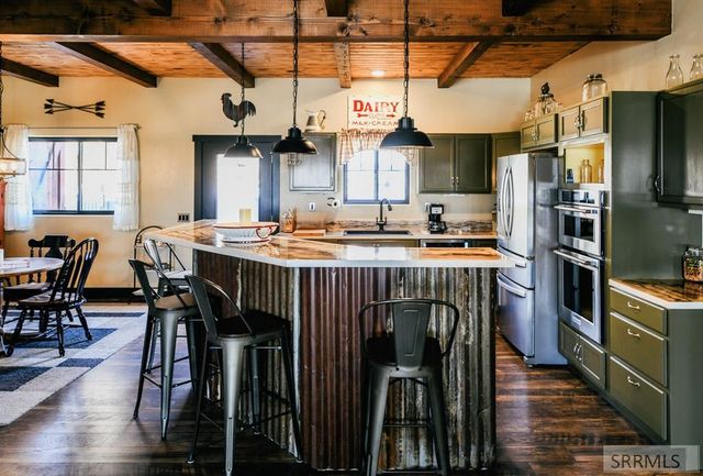 101 S 9th Street, Salmon, ID 83467