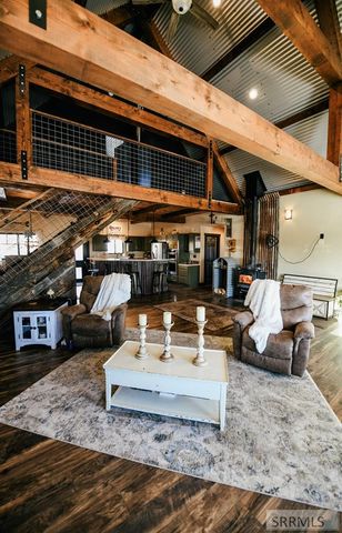 101 S 9th Street, Salmon, ID 83467