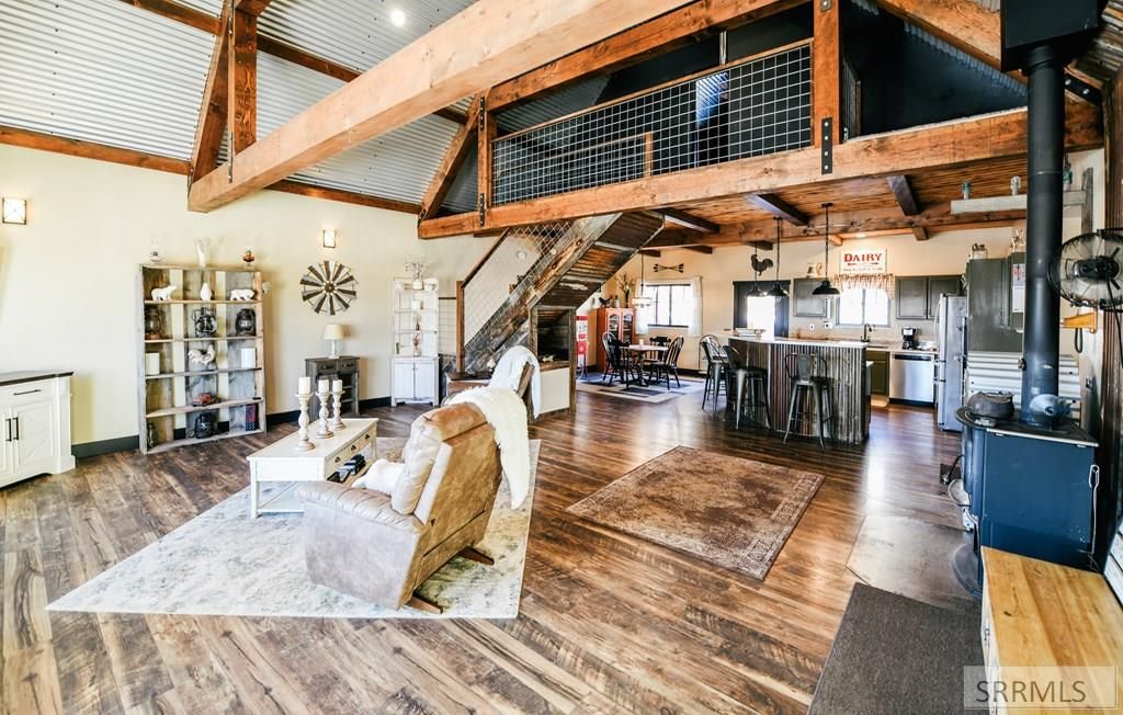 Image 4 of property listing at 101 S 9th Street, Salmon, ID 83467