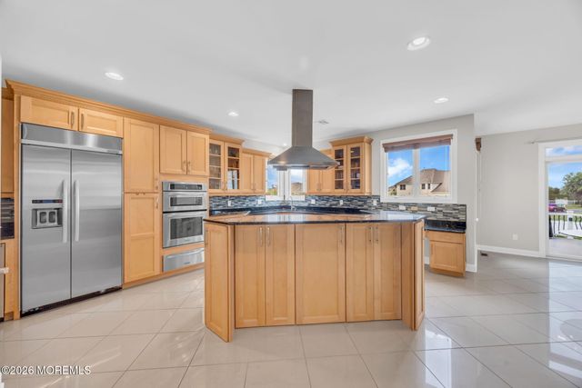 27 Hanging Rock Road, Freehold, NJ 07728