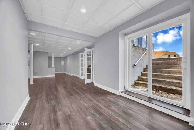 27 Hanging Rock Road, Freehold, NJ 07728