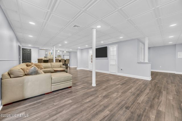 27 Hanging Rock Road, Freehold, NJ 07728