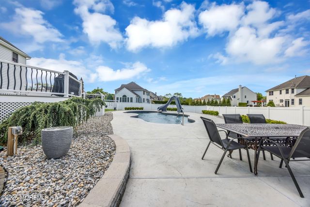 27 Hanging Rock Road, Freehold, NJ 07728