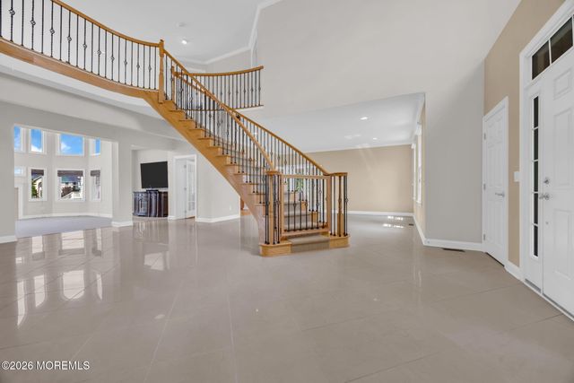 27 Hanging Rock Road, Freehold, NJ 07728