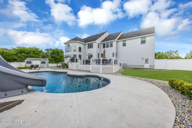 27 Hanging Rock Road, Freehold, NJ 07728