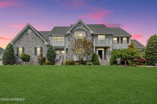27 Hanging Rock Road, Freehold, NJ 07728