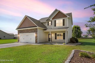131 Buckhaven Drive, Richlands, NC 28574
