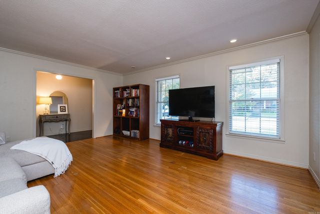 623 Choctaw Circle, Little Rock, AR 72205