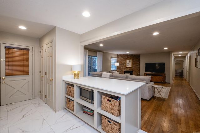 623 Choctaw Circle, Little Rock, AR 72205