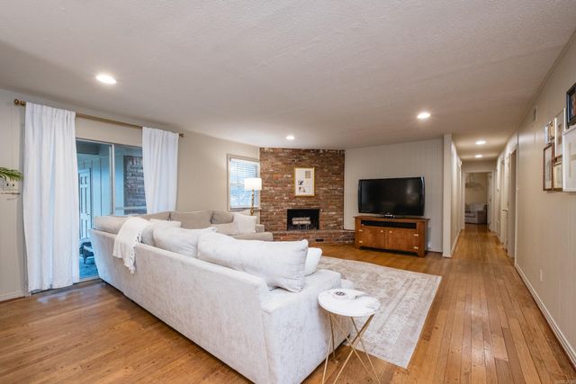 623 Choctaw Circle, Little Rock, AR 72205