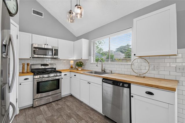2018 Creston Drive, Spring, TX 77386