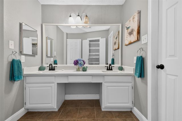 2018 Creston Drive, Spring, TX 77386