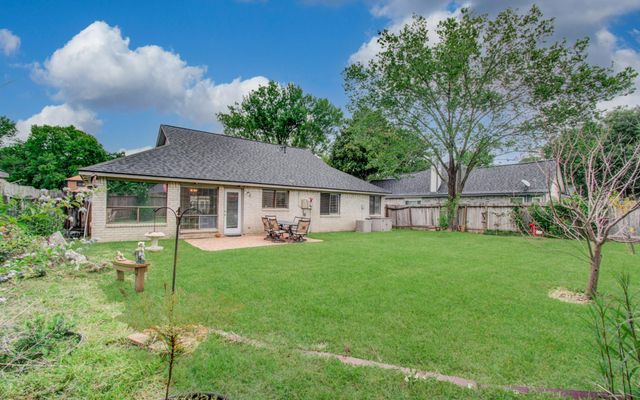 2018 Creston Drive, Spring, TX 77386