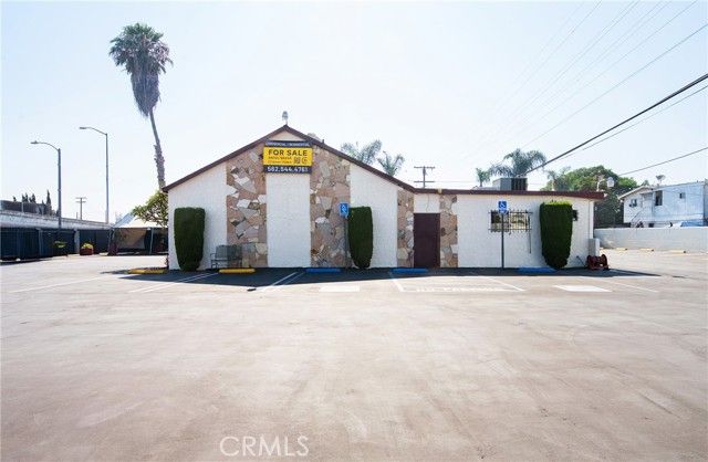 147 E Rosecrans Avenue, Compton, CA 90222