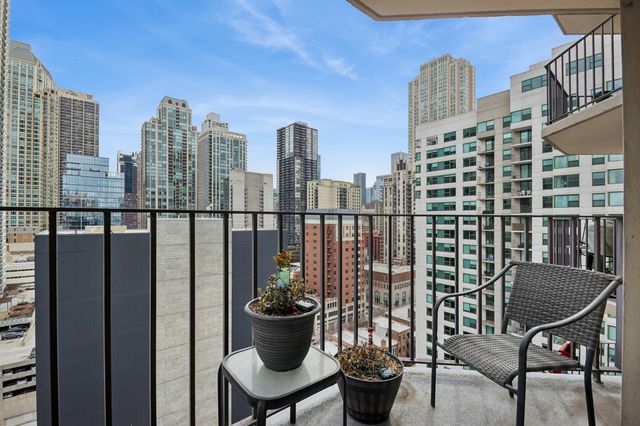 70 W Huron Street 1804, Chicago, IL 60654