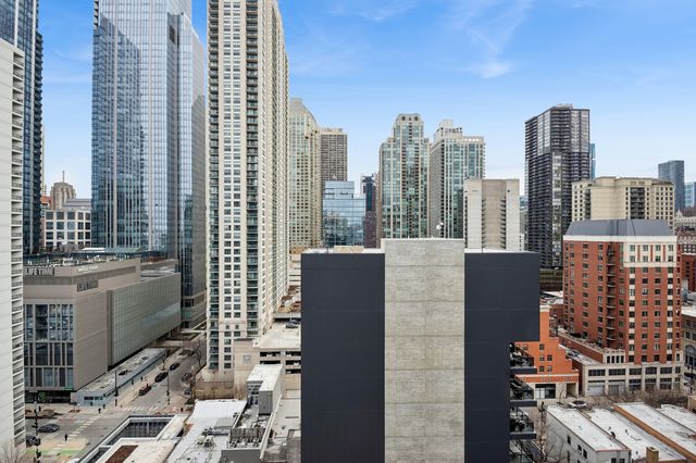 70 W Huron Street 1804, Chicago, IL 60654