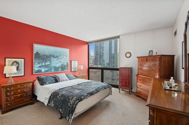 70 W Huron Street 1804, Chicago, IL 60654
