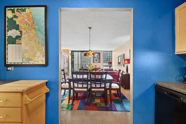 70 W Huron Street 1804, Chicago, IL 60654