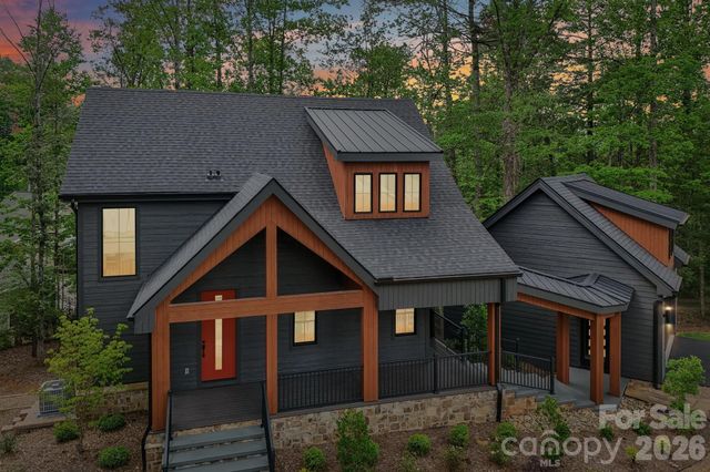 236 Glazener Road, Brevard, NC 28712
