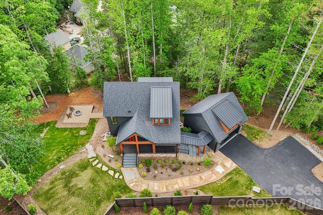236 Glazener Road, Brevard, NC 28712