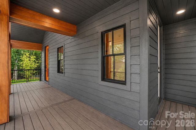 236 Glazener Road, Brevard, NC 28712