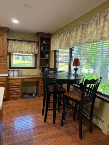 4000 Hemlock Drive, Valparaiso, IN 46383