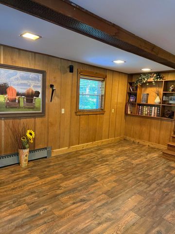 4000 Hemlock Drive, Valparaiso, IN 46383