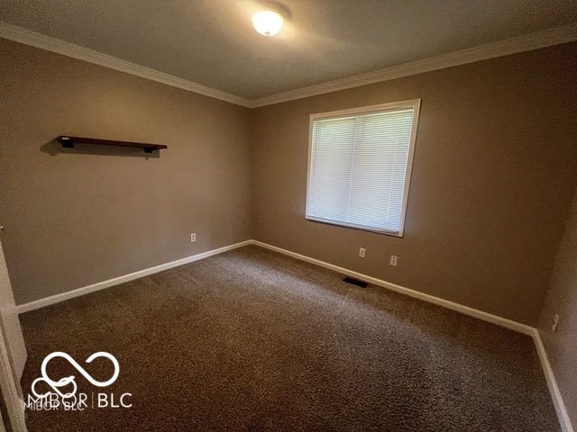 945 Fox Hill Drive, Indianapolis, IN 46228