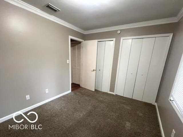 945 Fox Hill Drive, Indianapolis, IN 46228