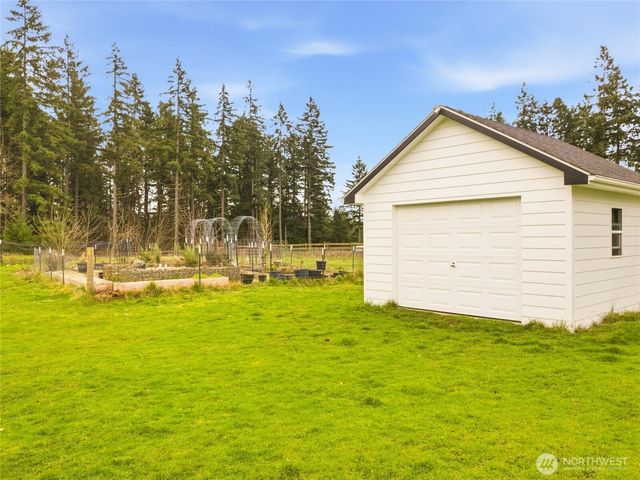 3107 360th Street Court S, Roy, WA 98580