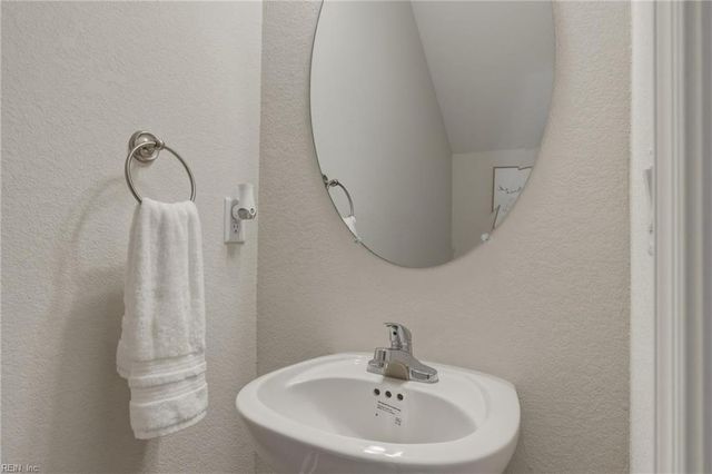 1000 Opal St Unit 101, Suffolk, VA 23435