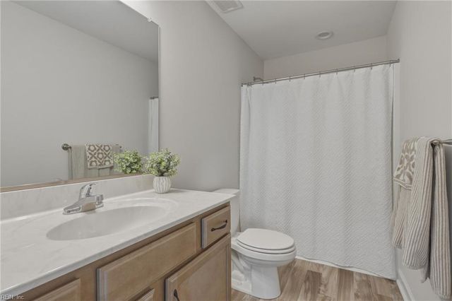 1000 Opal St Unit 101, Suffolk, VA 23435