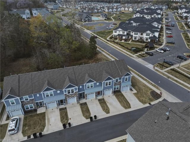 1000 Opal St Unit 101, Suffolk, VA 23435