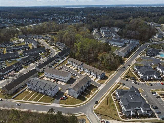 1000 Opal St Unit 101, Suffolk, VA 23435