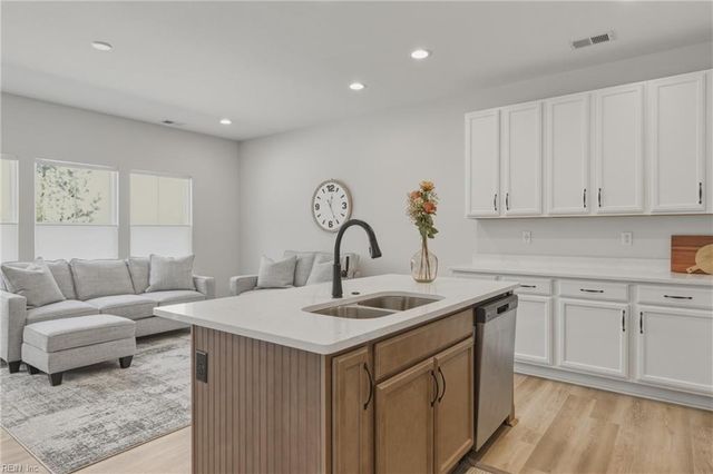 1000 Opal St Unit 101, Suffolk, VA 23435