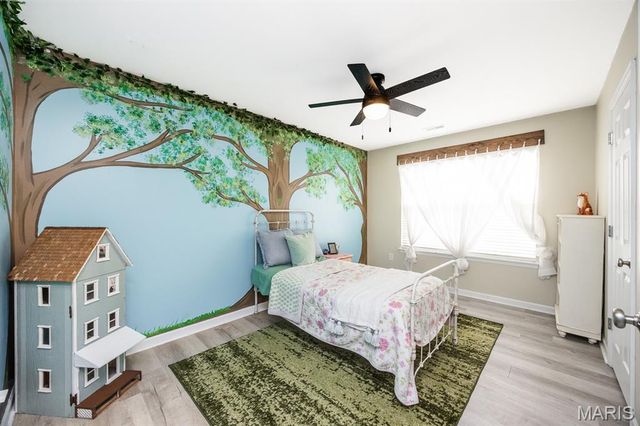 2725 Cedar Grove Drive, Belleville, IL 62221